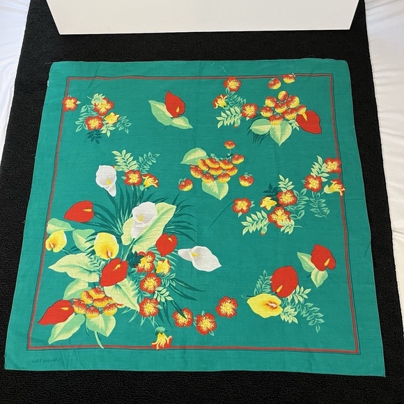 CHRISTIAN DIOR E'Charpes Square Scarf Floral Flowers 29x30 Rare Vintage Trotter - Picture 2 of 7